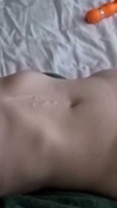 Me follo a mi esposa milf infiel, luego un extraño la follo duro, 2x semen en su vientre y tetas | Clip 1