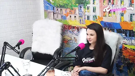 Калифорнийское ТВ подкаст - Наташа Натуриста