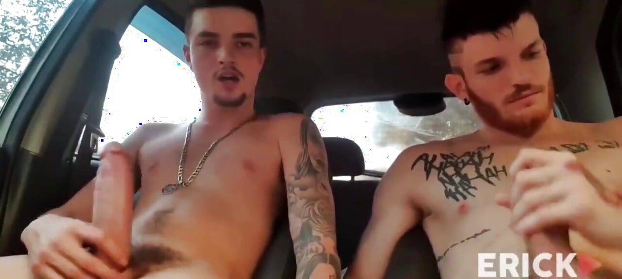 Erick Diaz en Carmona masturberen in de auto in het centrum van São Paulo