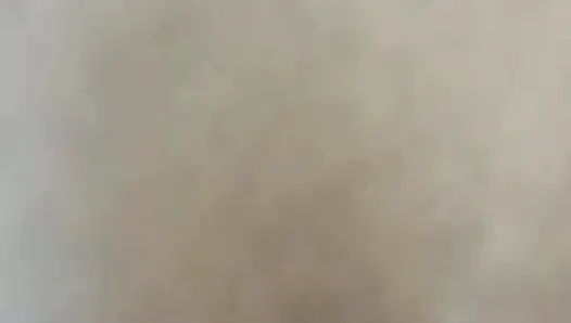 Kakak ipar bangun tengah malam, mengerang keras banyak menikmati seks tengah malam dengan