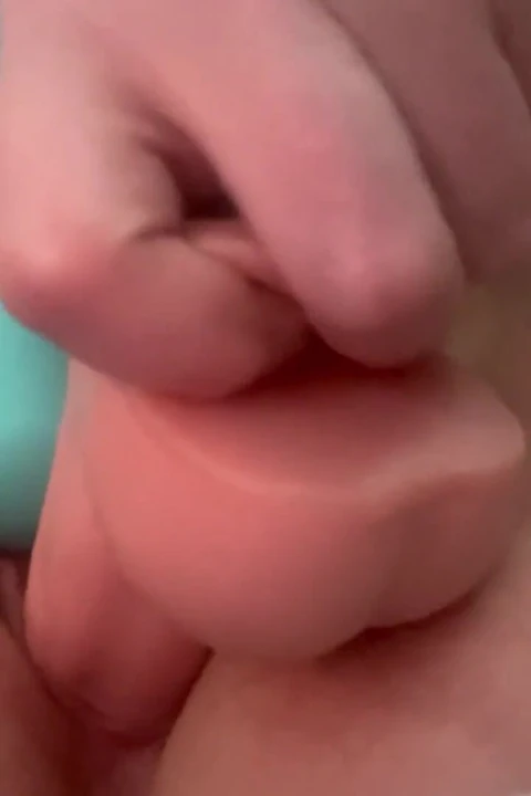 Satisfy the Pussy