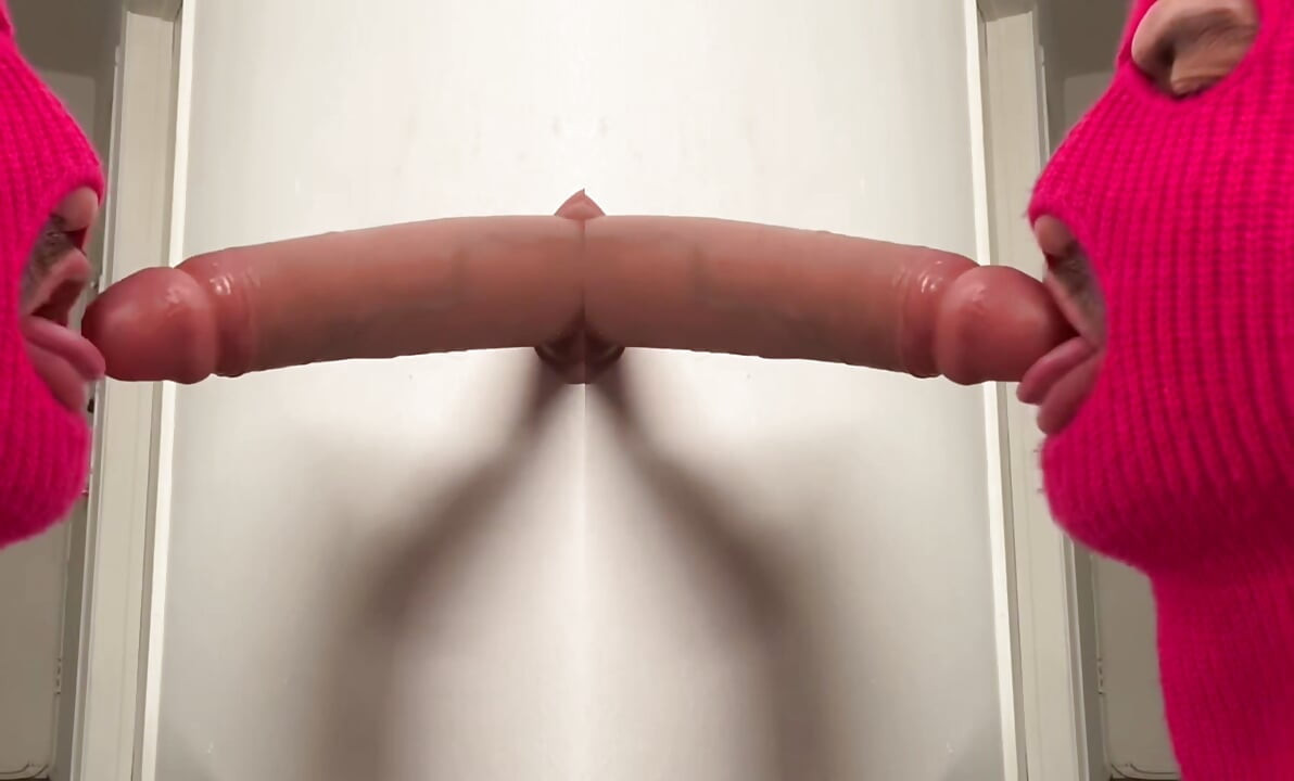 Herr Bootyclap twerkt und reitet Dildo!