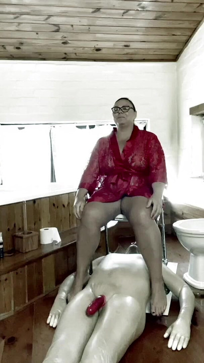 Must-see moment from "Dominatrix Mistress April - Lola at the abattoir"