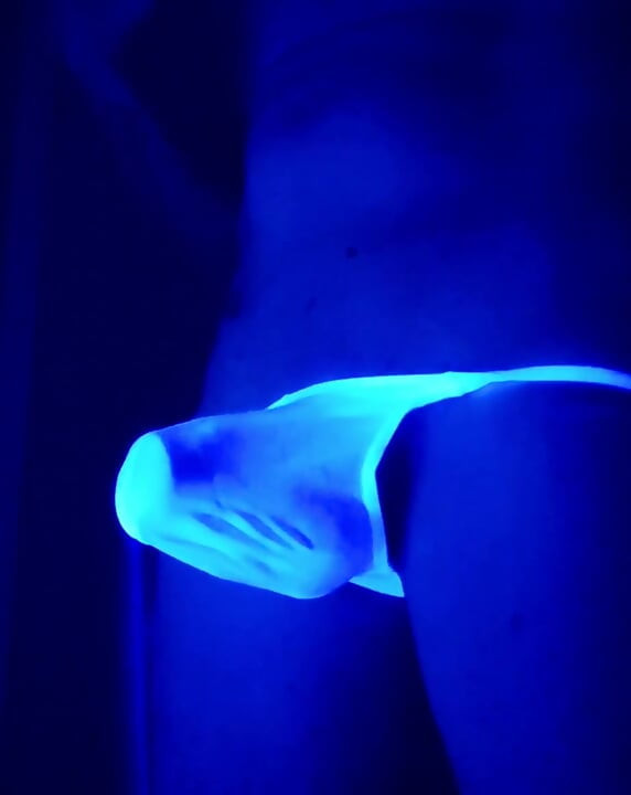 Strip tease