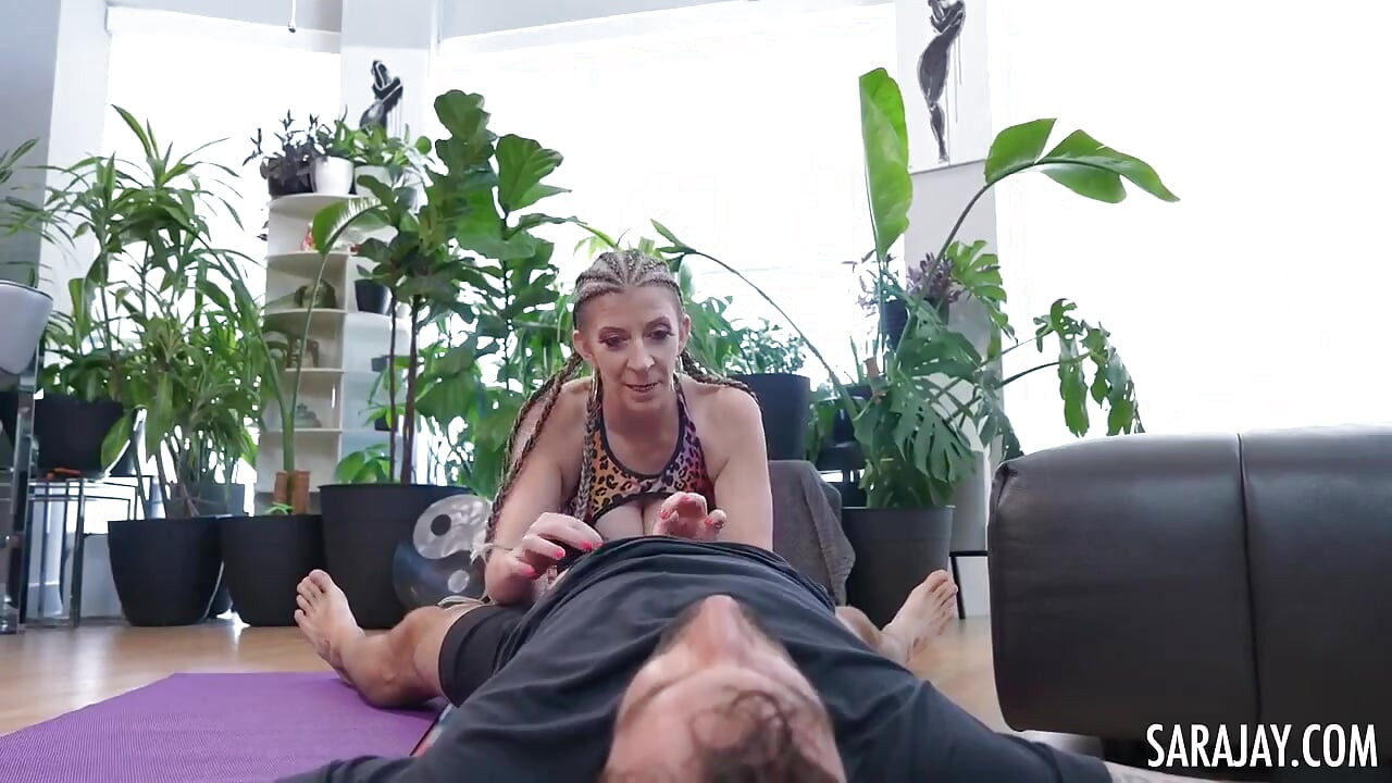 Sara Jay, instructions de yoga