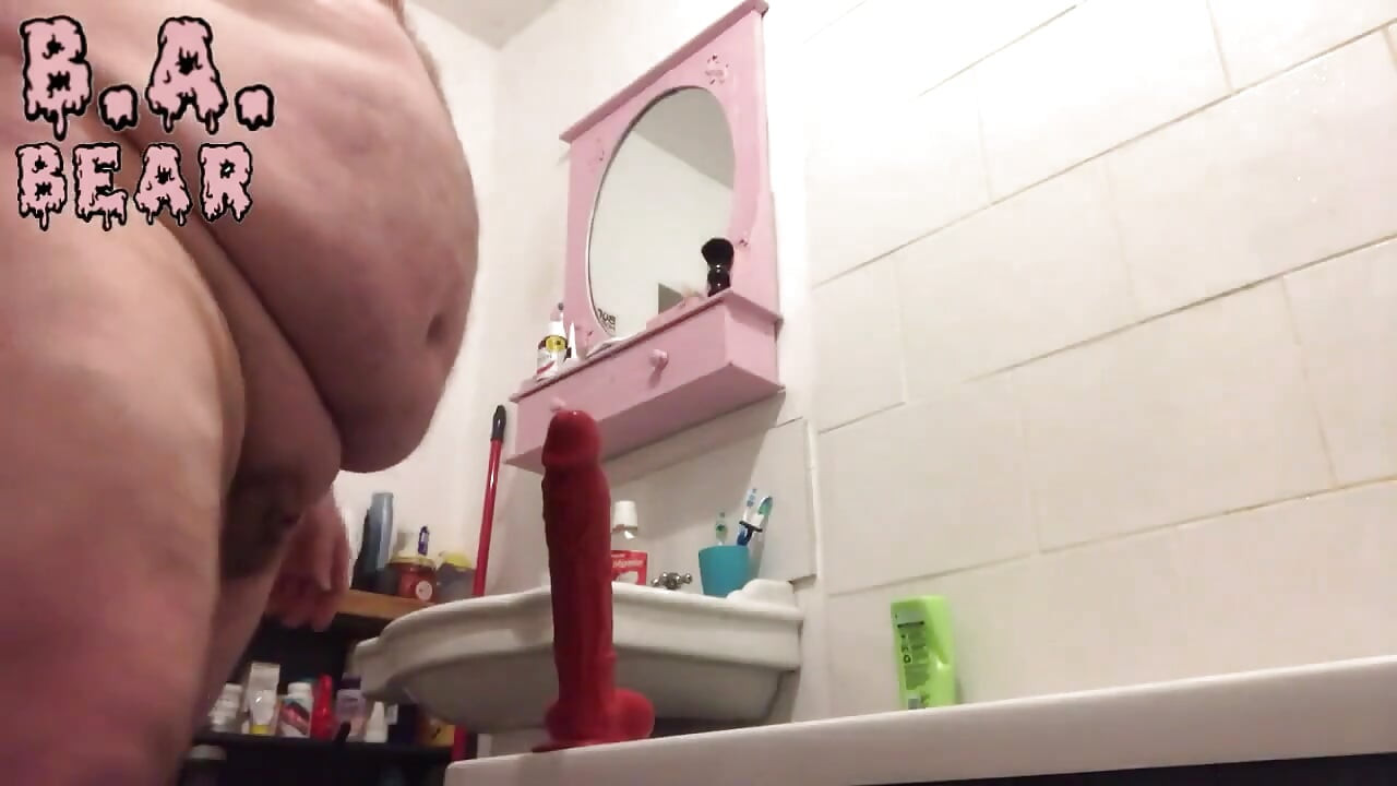 Fat Stepdad Dildos His Big Arse and Hole