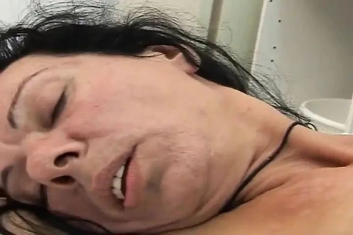 Mature Lady From Germany Enjoys to Play with Her Holes