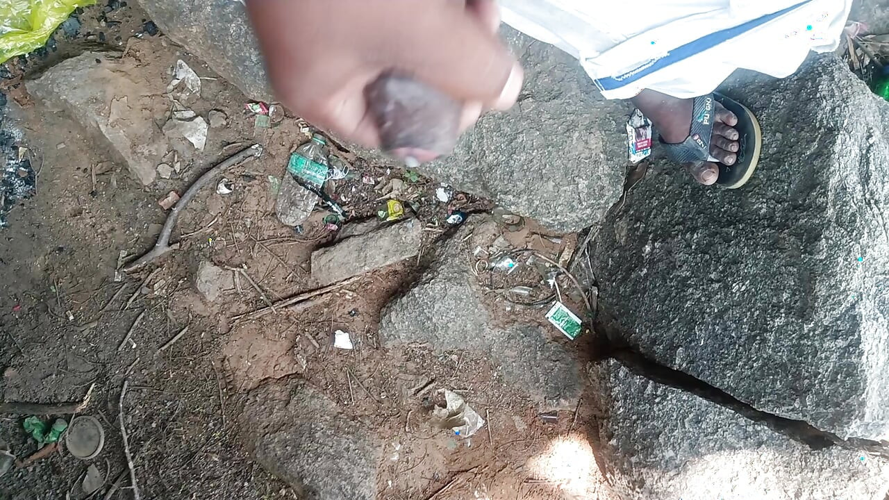 Flash masturbation in the public mountain riskyyboy exibition