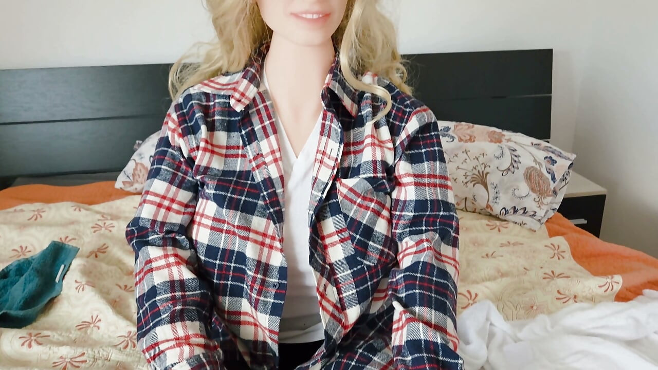 Romantic Sex with the Hottest Realistic Sex Doll