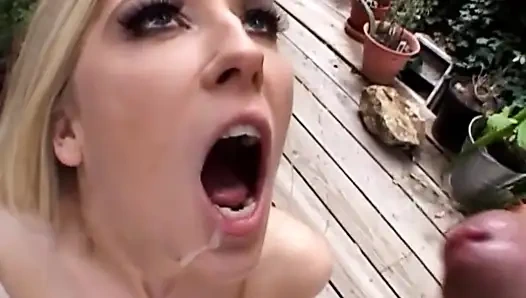 Анальный интенсивный трах для грязной девушки-блондинки