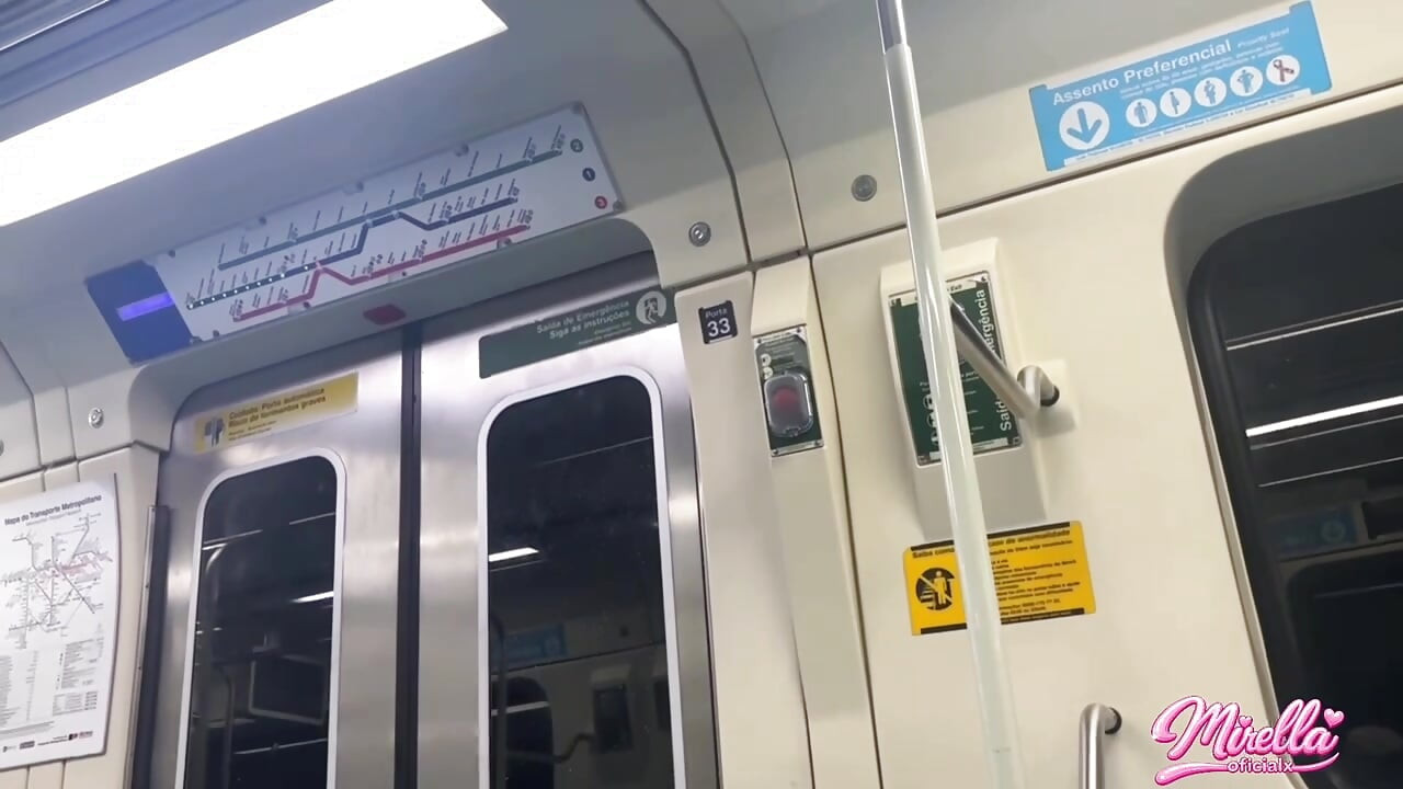 She Can't Stand to See the Volume Marking and Sucked Me Inside the São Paulo Subway