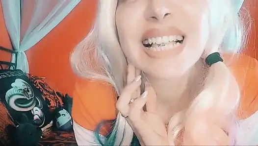 An Unmissable Opportunity: the Best Giantesses Cosplay in a Single Video