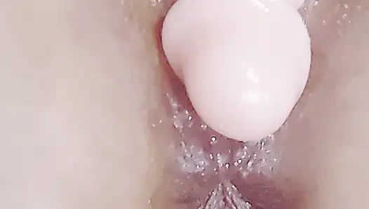 Playing alone with my, it fills me all up to the end