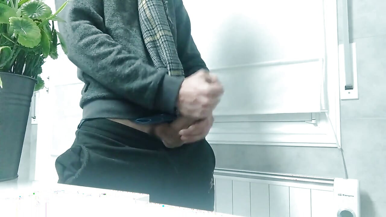 Big Cock Guy with His Scarf, He Is Cold and He Jerks off and Cums to Get Warm