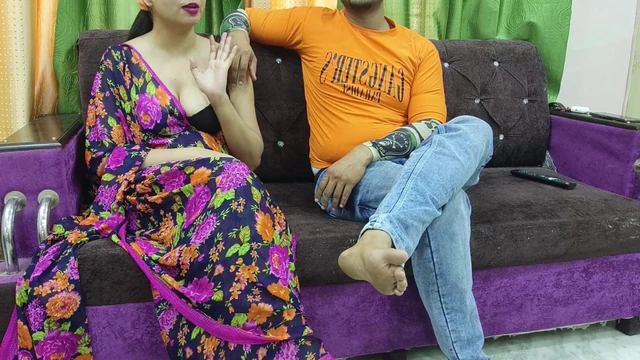 Damaad ji meri gaand maar lo, Please fuck me in the ass, first time anal sex by indian saas, real homemade sex video