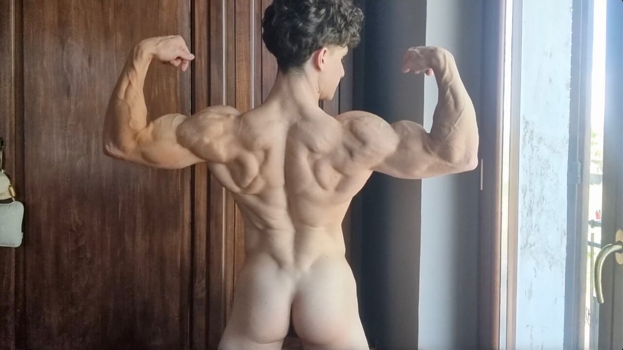 Ripped Italian Muscle Boy Strip F