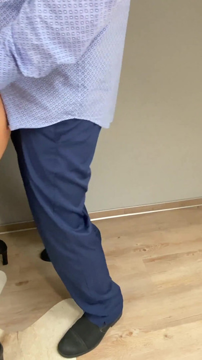 Boss fucks secretary in leather skirt