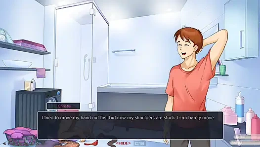 Çamaşır makinesinde sıkışmış üvey kız kardeş