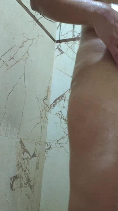Indian beautiful women home alone shower show | Clip 1