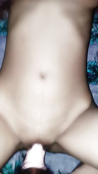 Husband tore his wife's pussy by fucking her with his thick penis