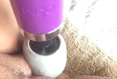Hayley Squirting