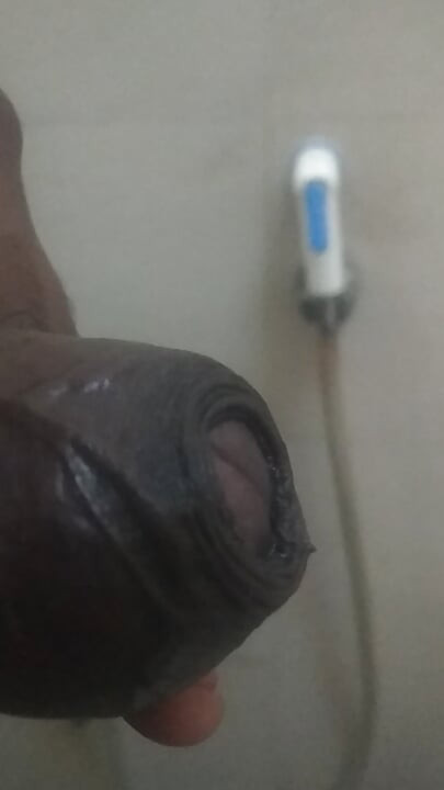 Tamil boy bathroom la Kai adikira Video part 2