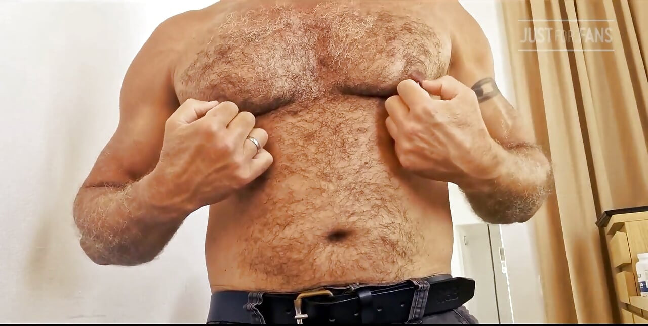 Have Been Asked to Do a Flexing Vid - Well, It´s a Start
