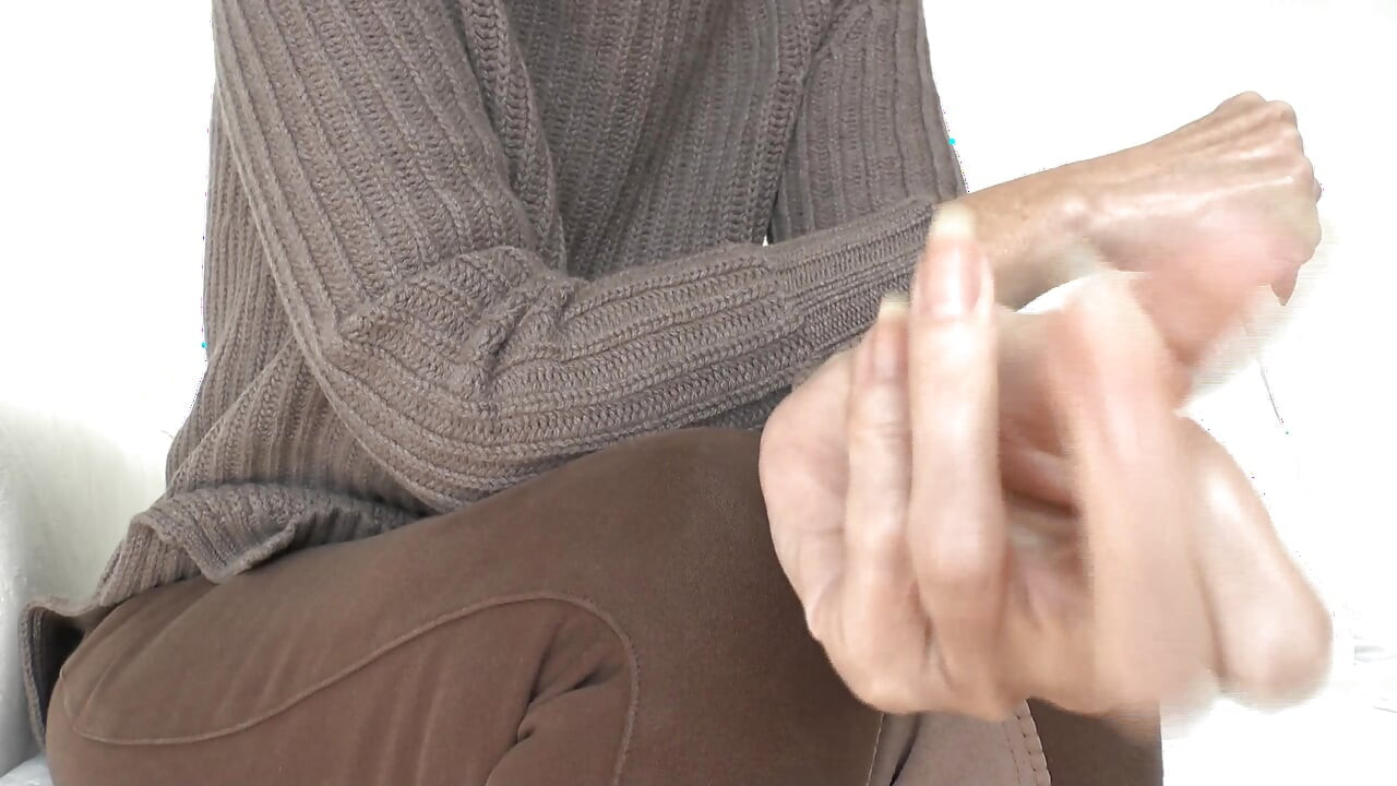 Natürliche Lange Fingernägel, Mittelfinger Und Finger Schnipsen, JOI, Lady Victoria Valente