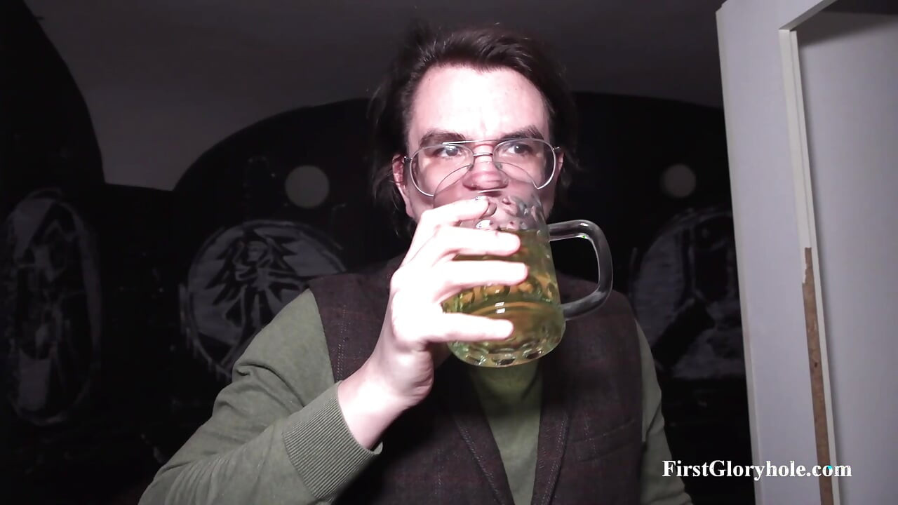Jeffrey D. - Deux façons de goûter la citronnée à la pisse maison