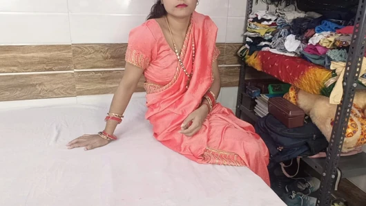 Indiana fodida por seu marido em um dia chuvoso indiana fodendo vedio