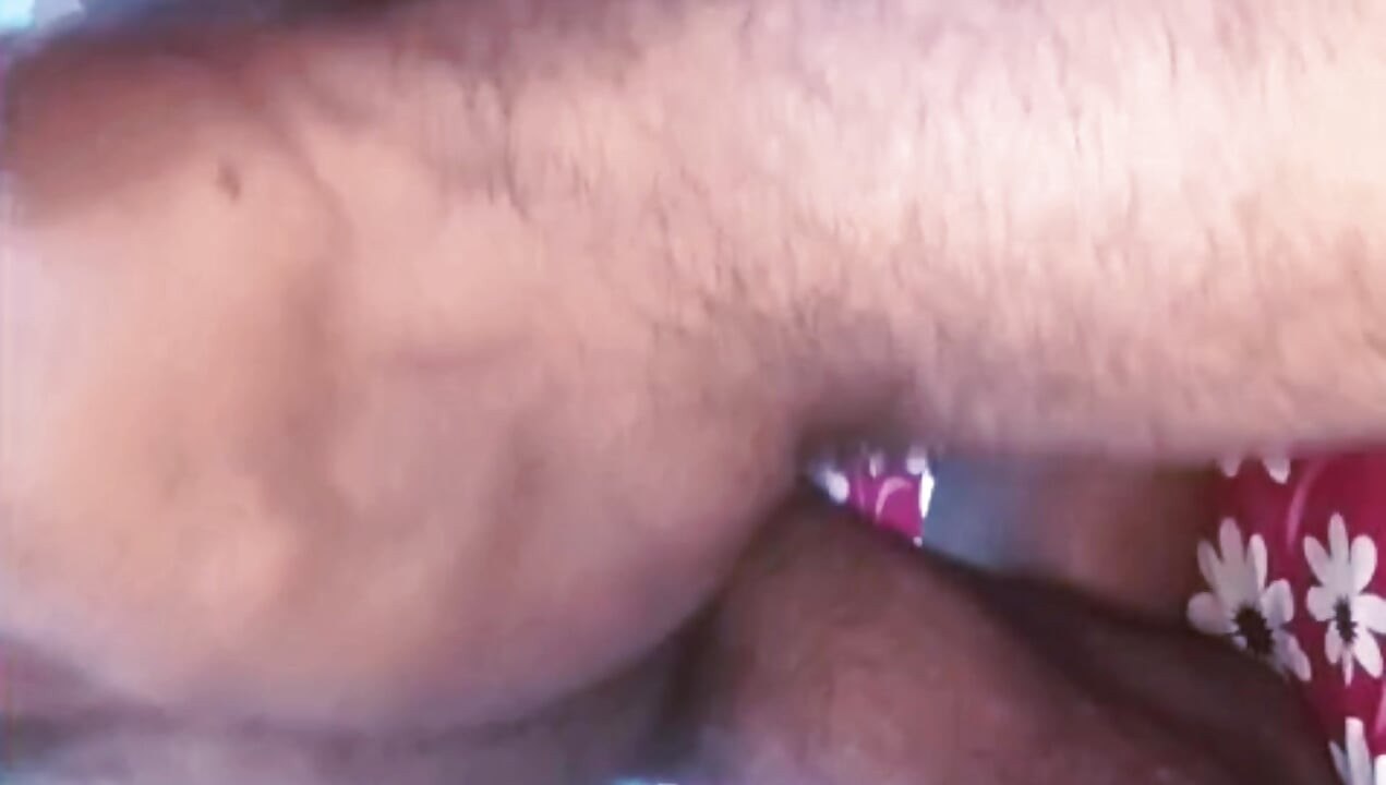 Stepmom watched stepson alone and had nude sex all night