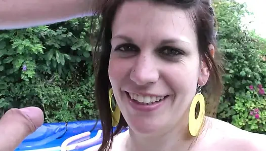 Hausfrau fickt zwei große fette schwänze