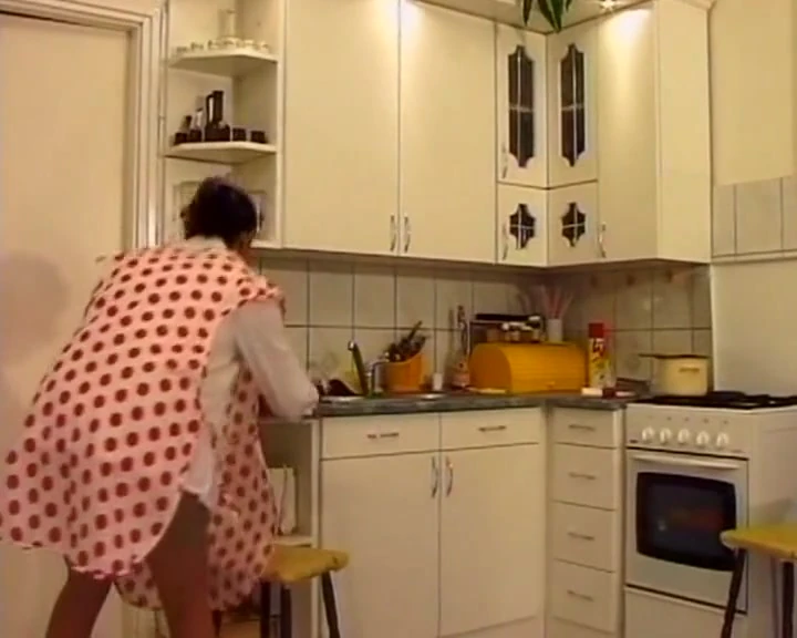 Hot cock hungry milf with hairy pussy sc 2