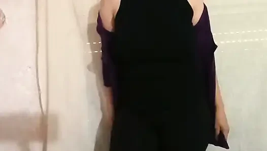 I warm up my cuckold