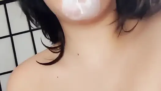 Nackt und einen Bubblegum-Chaos bei Videocall machen - Bunny Looner
