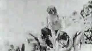На пляже (порно клип 1923 года)