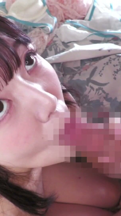 Minami (23), a tuna woman climaxing from her first raw dick, a naive, p-type woman [Guaranteed to become a sex buddy → sucking on] | Clip 1