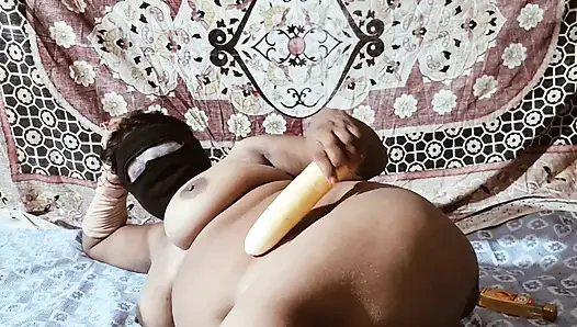 Desi woman housewife full nude village woman housewife Sex Desi Bhabhi hot bhabhi Big nipples and village desi bhabhi hot indian Big big pus