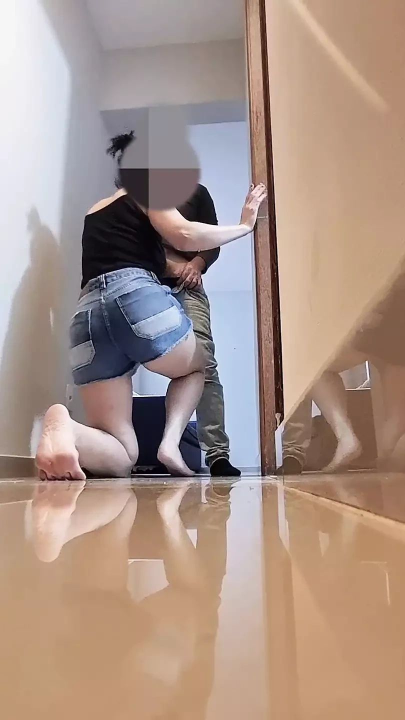 Quick, before he gets back!