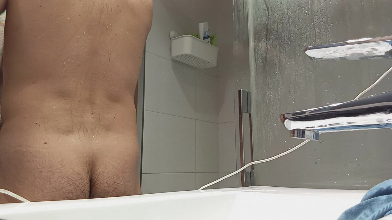 Shower moment alone