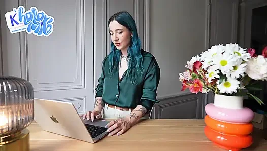 Vorstellungsgespräch, um mein sexspielzeug zu sein - pOV-rollenspiel von behaarten französischen mädchen