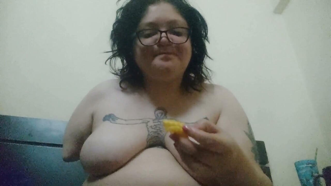 Feedee Challenge 100 Burgers Day 5