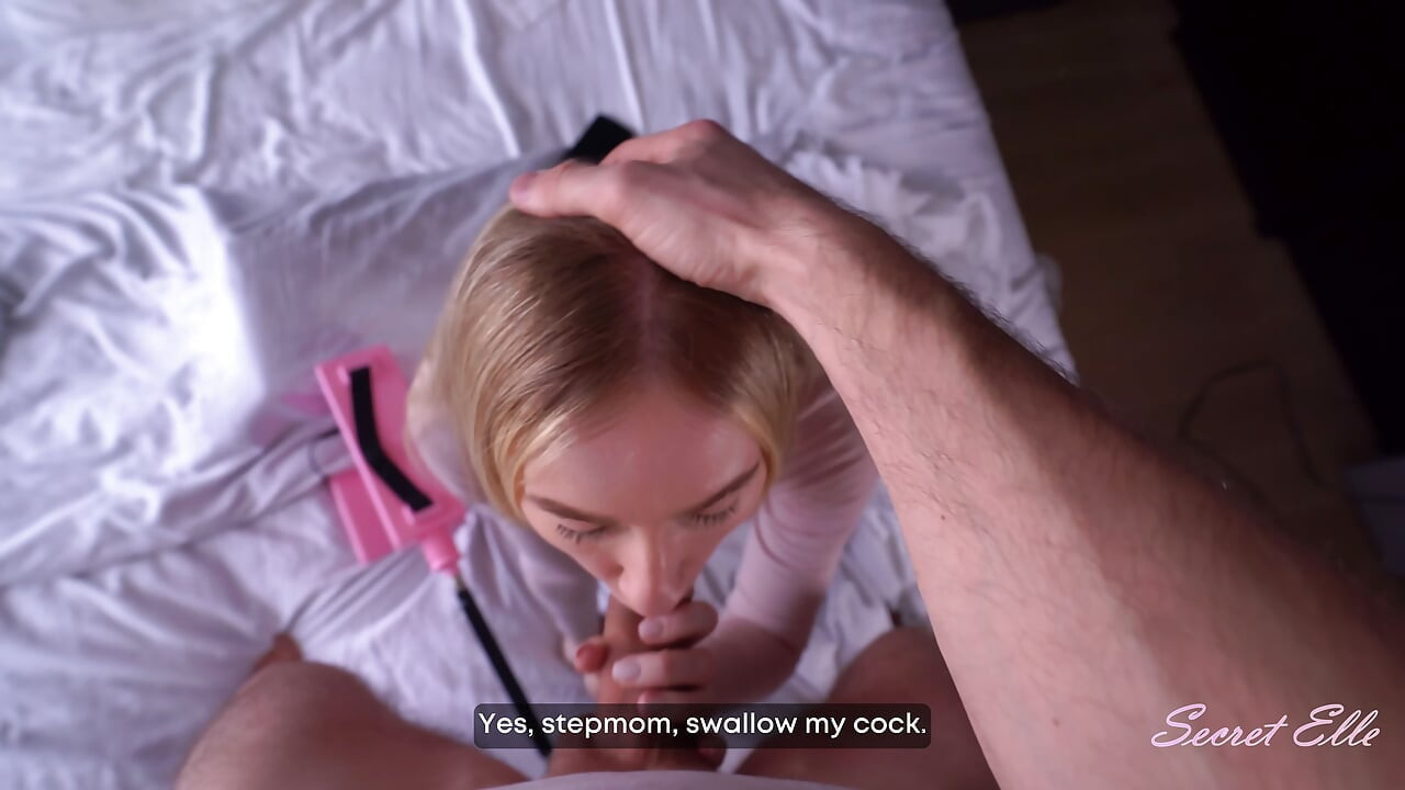 VR SLUT or STEPMOM? She ME INTO RAW CREAMPIE! (CAUGHT ON CAMERA)