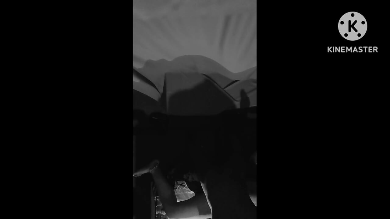 Bangladesh xxx - la sorellastra fà una dura gola profonda