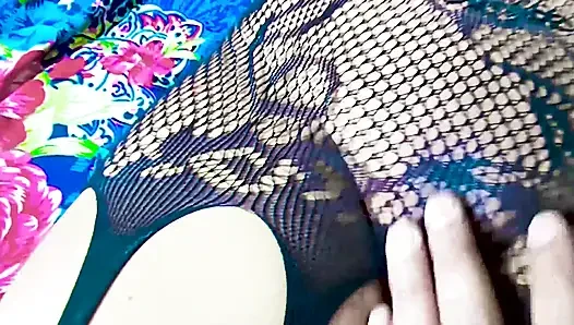 Desi Wife Ko Nga Kar Ke Choda Desi Style Me in Hindi Audio