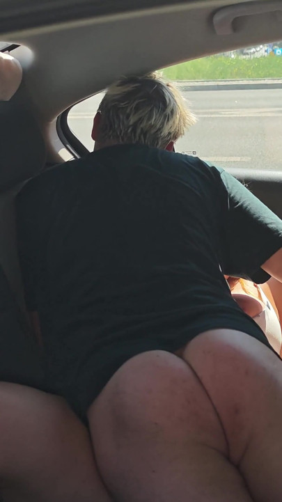 My Car Broke Down. a Stranger Fixed It in Exchange for a Blowjob and Sex.