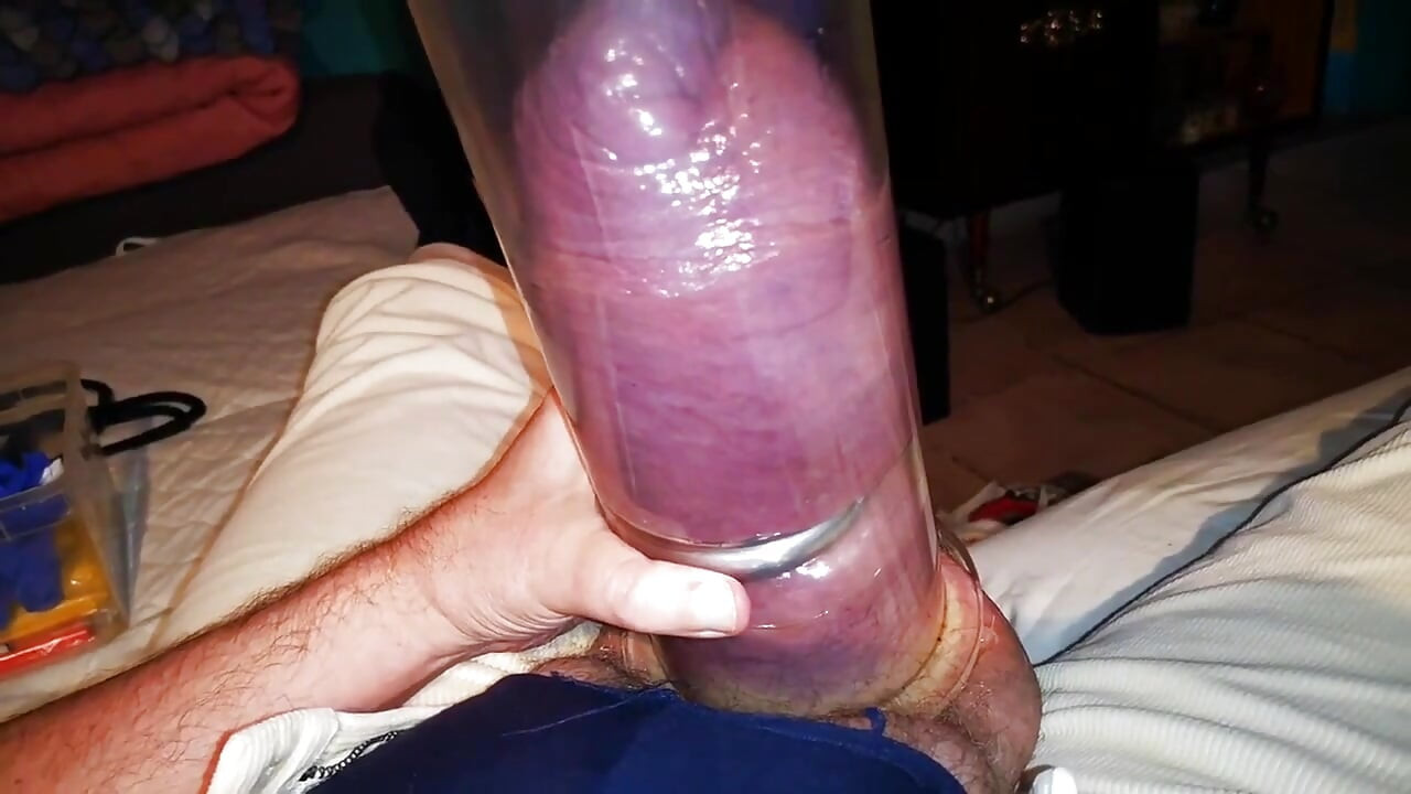 This Is a Freaking Huge Pumped up Cock