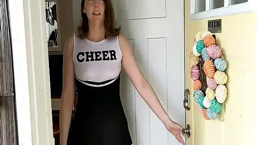 Koç Ponpon Kız Tarafından Baştan Çıkarılıyor