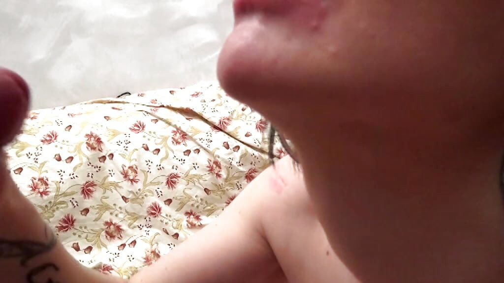 Italian housewife make her husband cum