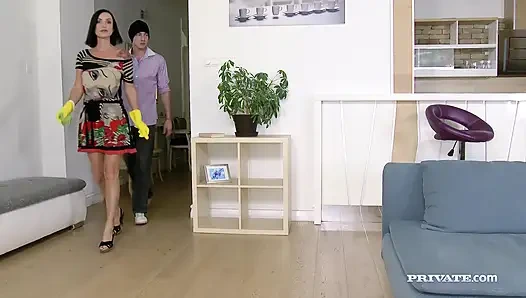 This Brunette MILF doesn't say no to anal with her son-in-law